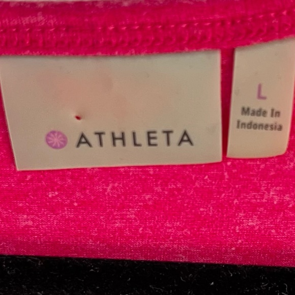 Athleta Top Embroidered Long Sleeve T-shirt Rouched Detail Heathered Dark Pink - Picture 9 of 11